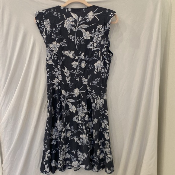 LOFT button down floral flutter sleeve dress gray 6 - Picture 5 of 5